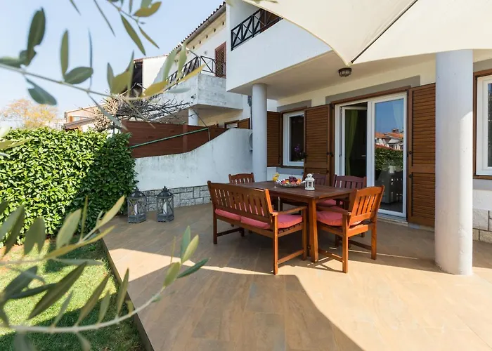 House Oliva Nyaraló