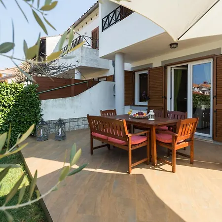 House Oliva Holiday home